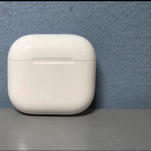 AirPods  4 - Picture 2 of 10